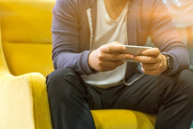 Kunci jawaban Brain Out tantangan Bantu Sinterklas. Sumber: pexels.com