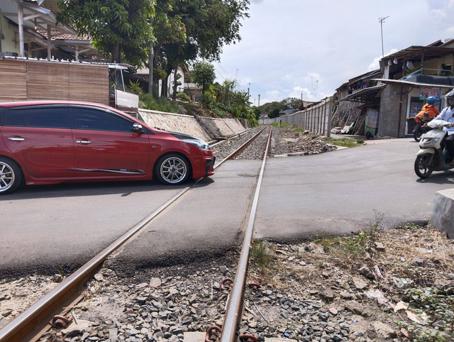 Perlintasan Sebidang Kereta Api