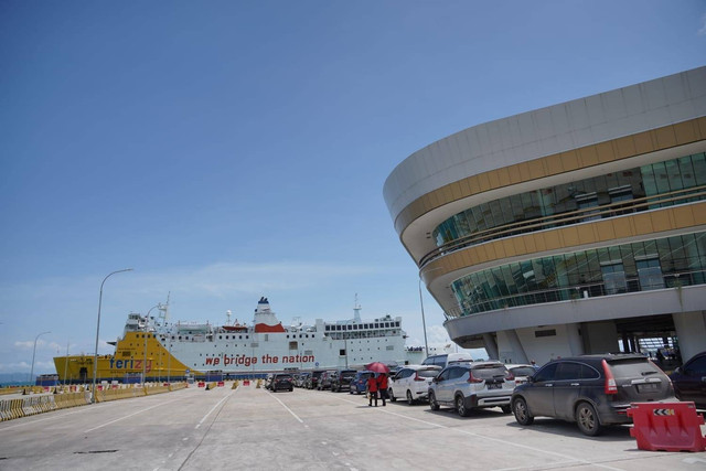 Pelabuhan Bakauheni, Lampung Selatan. | Foto : Dok. ASDP
