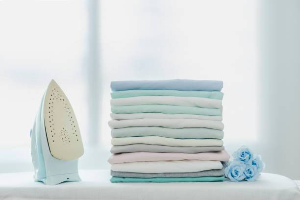 Ilustrasi Cara Mengatasi Setrikaan Lengket, Foto: Unsplash.