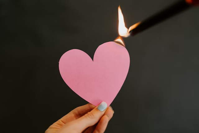 kata kata untuk mantan. Sumber : Unsplash.com/Kelly Sikkema