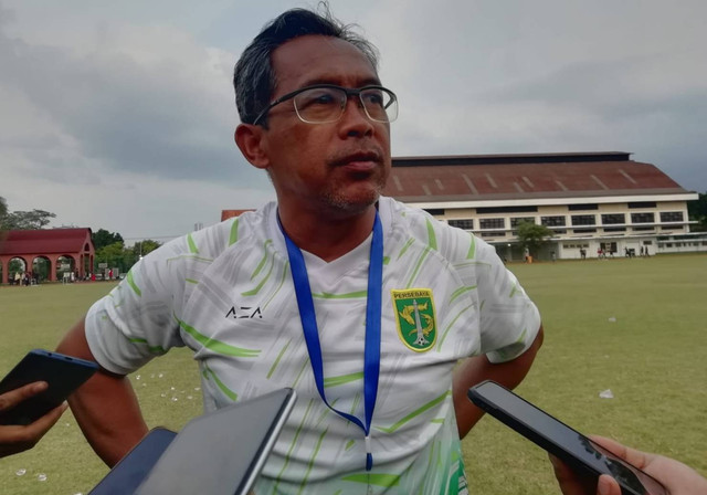 Pelatih Persebaya Aji Santoso. Foto: Masruroh/Basra