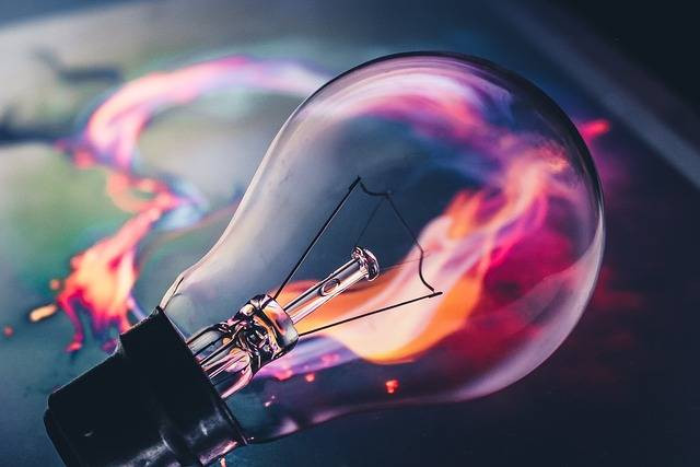 Zat Kimia yang Berfungsi untuk Menghantarkan Rangsang Listrik Adalah. Sumber: Pixabay/ Zee_Shutterz