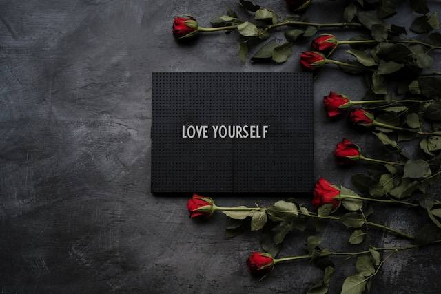 Ilustrasi caption mencintai diri sendiri, sumber foto: Content Pixie/Unsplash.com