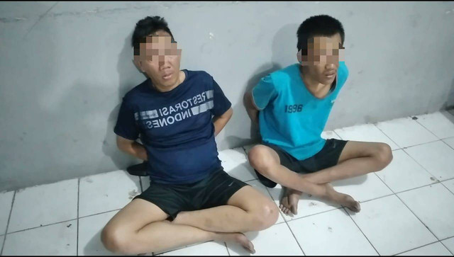 Kedua pelaku penjambretan di Bandar Lampung. Foto: Ist