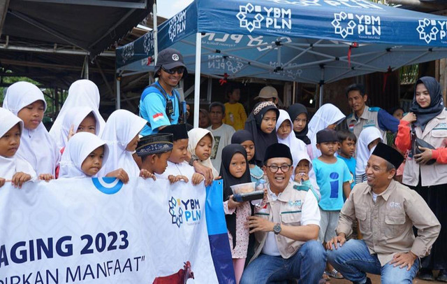 Manfaatnya sampai ke Pelosok Negeri. Foto: dok. PLN