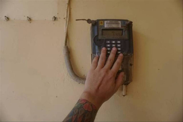 Apakah token listrik bisa diisi 2 kali. Foto: Iqbal Firdaus/kumparan.