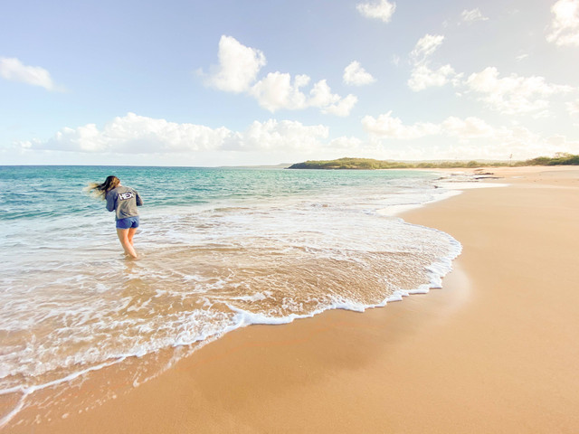 Kata-kata Pantai Singkat, Foto Hanya Ilustrasi: Unsplash/Ihilani Lavatai