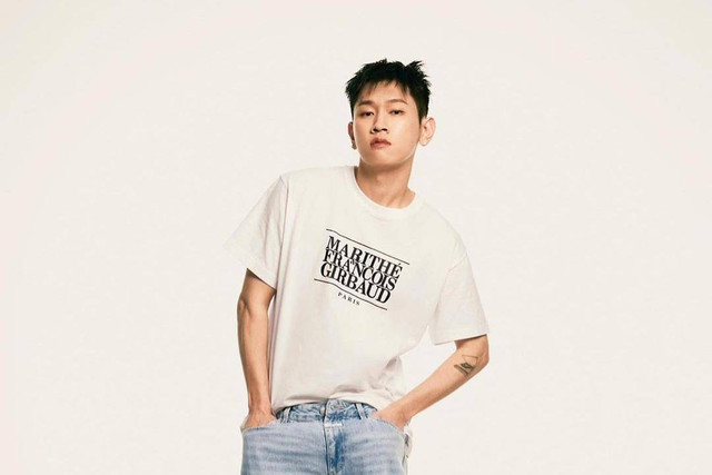 Penyanyi Korea Crush. Foto: Instagram/@crush9244