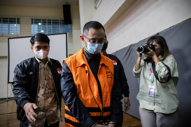 Penahanan eks Kepala Bea Cukai Makassar, Andhi Pramono di Gedung KPK, Jakarta, Jumat (7/7/2023). Foto: Jamal Ramadhan/kumparan