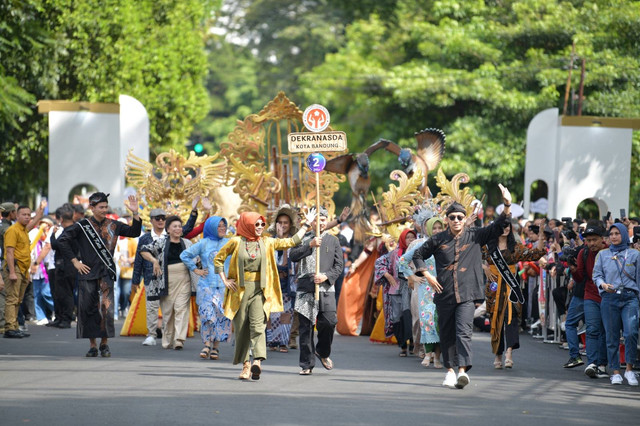 Pelaksanaan Karya Kreatif Jabar (KKJ) dan Pekan Kerajinan Jawa Barat (PKJB) di Gedung Sate, Kota Bandung, Jawa Barat. Foto : Istimewa