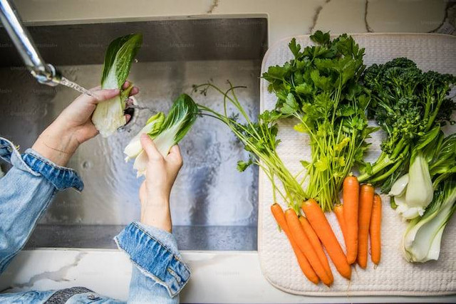 Ilustrasi manfaat sayur kale. Sumber: unsplash.com/ unsplash+