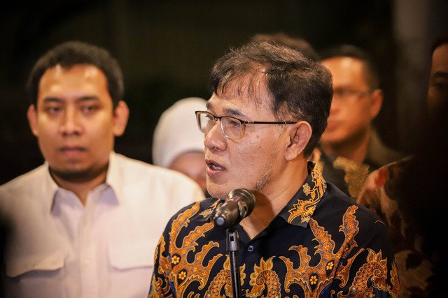 Politisi Budiman Sudjatmiko usai berkunjung ke Kediaman Prabowo di Rumah Kertanegara, Kebayoran Baru, Jakarta Selatan, Selasa (18/7/2023). Foto: Jamal Ramadhan/kumparan