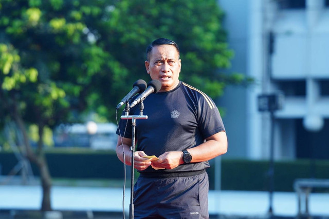Inspektur Jenderal (Irjen) TNI Letjen TNI (Mar) Bambang Suswantono. Foto: Puspen TNI