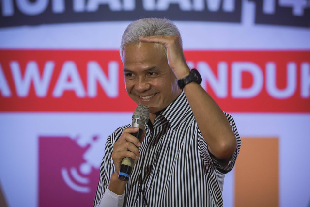 Bacapres Ganjar Pranowo menghadiri Silaturahmi 1 Muharam 1445 H Relawan Ganjar Pranowo di Gedung Serba Guna Senayan, Jakarta, Rabu (19/7/2023).  Foto: Jamal Ramadhan/kumparan