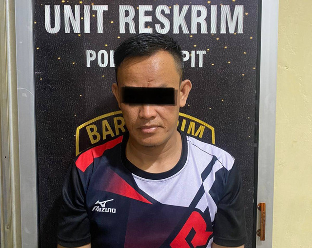Guru SD di Muratara yang melakukan pencabulan terhadap murid laki-laki. (ist)