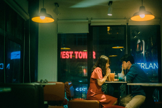 Tempat makan romantis di Tebet, foto hanya ilustrasi: Pexels/Khoa Võ