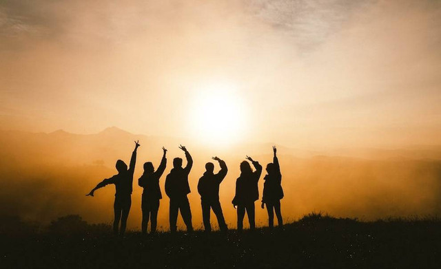 Ilustrasi Ucapan Terima Kasih untuk Kakak Senior  Sumber Unsplash/Chang Duong