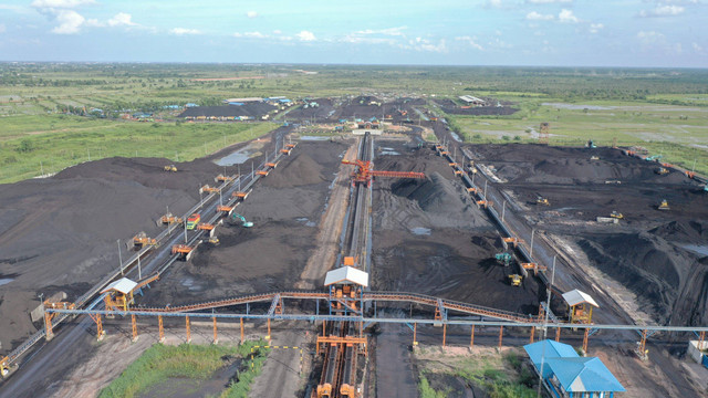 Berbagai fasilitas pelayanan jasa logistik batu bara PT RMK Energy Tbk (RMKE). Foto: RMKE