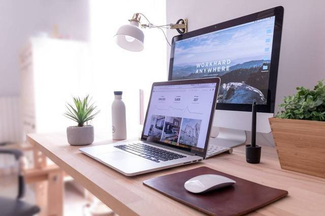 ilustrasi komputer. Foto: unsplash.com. 