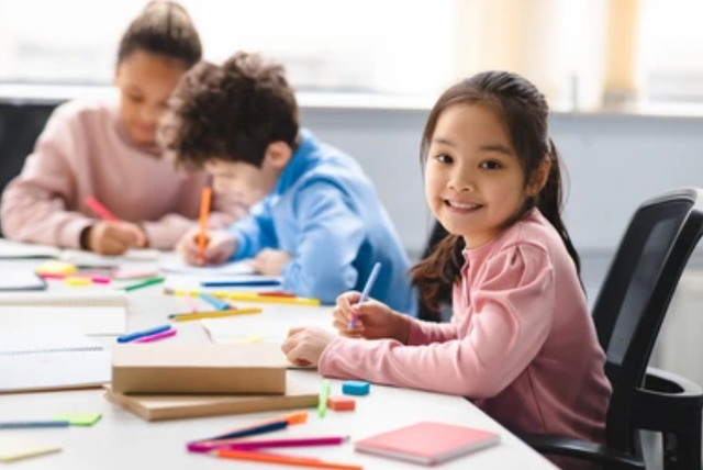 https://www.shutterstock.com/id/image-photo/academic-concept-smiling-junior-asian-school-1908794089