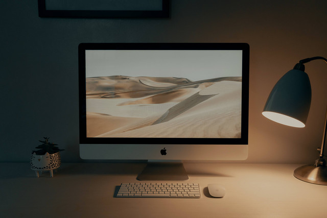 Ilustrasi Apa Itu CGI. Sumber: Unsplash/Clay Banks