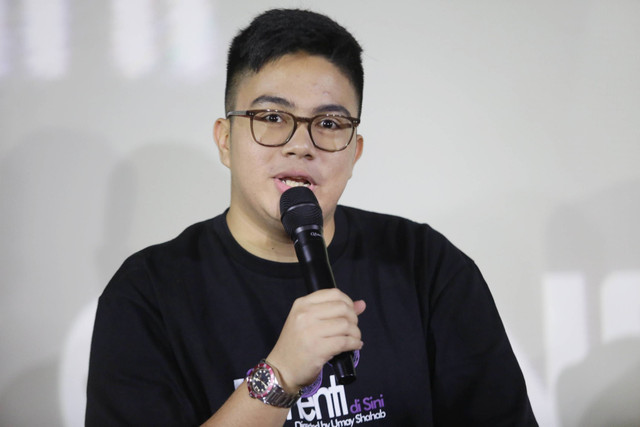 Umay Shahab saat konferensi pers film Ketika Berhenti di Sini di Plaza Indonesia, Jakarta, Senin (24/7/2023). Foto: Dok. Agus Apriyanto