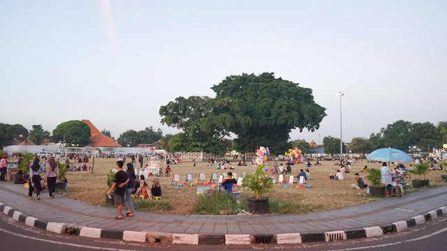 Kawasan Alun-Alun Selatan Yogya yang sudah bersih dari tumpukan sampah pada Rabu (26/7). Foto: Arif UT/Pandangan Jogja