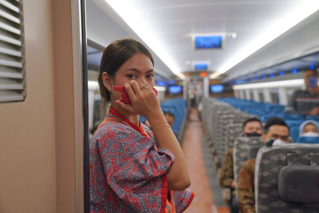 PT KCIC mengadakan pelatihan tanggap darurat bagi petugas KA Cepat pada Selasa (25/7/2023). Foto: KCIC