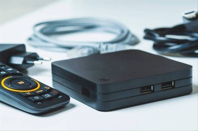 Ilustrasi cara setting set top box Pioline. Foto: Shutterstock