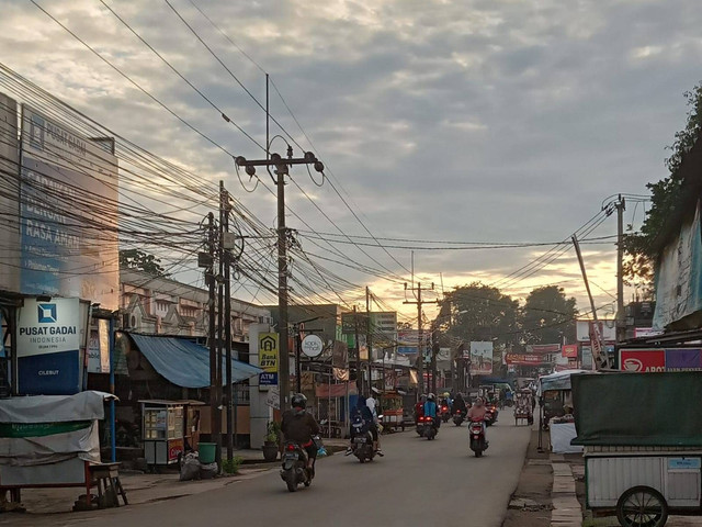 Listrik sebagai energi yang digunakan dalam kehidupan sehari-hari foto : (Gambar di ambil secara langsung)