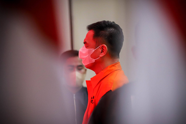 Tersangka dugaan korupsi suap pengadaan barang dan jasa di lingkungan Basarnas tahun 2021 s/d 2023 di Gedung Serbaguna KPK, Jakarta, Senin (31/7/2023). Foto: Jamal Ramadhan/kumparan