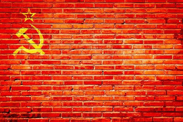 Penyebab Runtuhnya Uni Soviet. Foto Hanya Ilustrasi. Sumber: Pixabay/ TheDigitalArtist