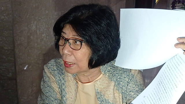 Mintarsih, pihak yang laporkan ayah suami Nikita Willy. Foto: Alexander Vito/kumparan