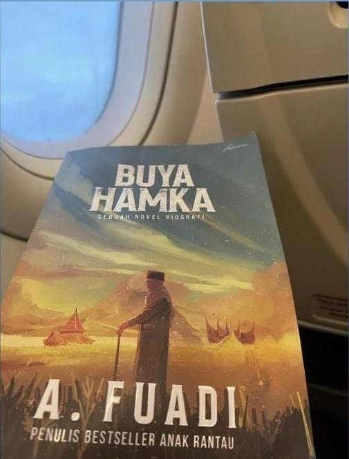 foto buku Buya Hamka (Dok. pribadi)