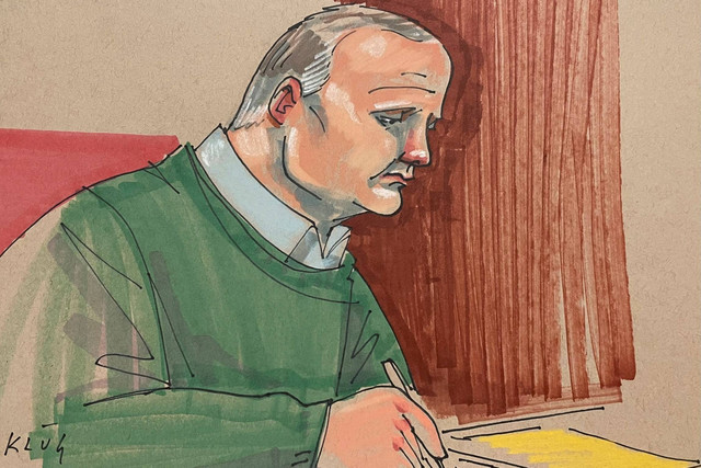 Terdakwa Robert Bowers, pelaku serangan 27 Oktober 2018 di sinagoga Tree of Life di Pittsburgh, di pengadilan federal Pittsburgh pada Senin, 31 Juli 2023. Foto: Dave Klug via AP