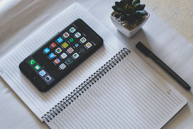 Ilustrasi caption yang bagus, Sumber: Pexels/Jonathan Robles