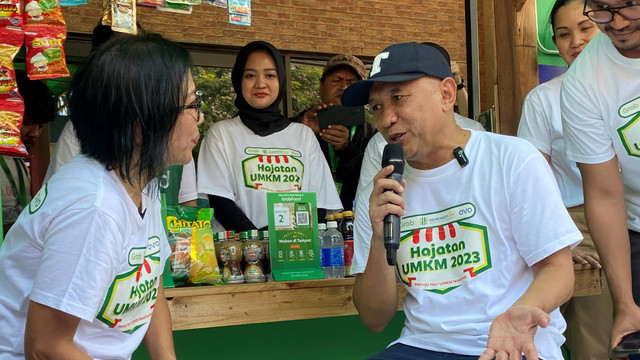 Menteri Koperasi dan UKM Teten Masduki dalam acara Hajatan UMKM bersama Grab Indonesia di Tangerang, Minggu (6/8/2023). Foto: Alfadillah/kumparan