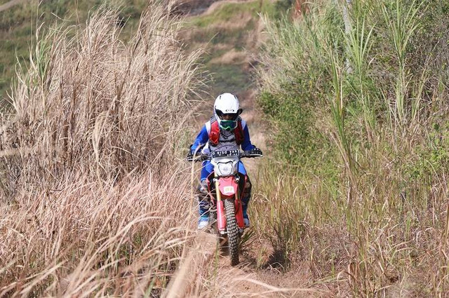 Test ride Honda CRF150L di kawasan Karst Citatah, Padalarang, Bandung Barat (1/8/2023). Foto: dok. Astra Honda Motor