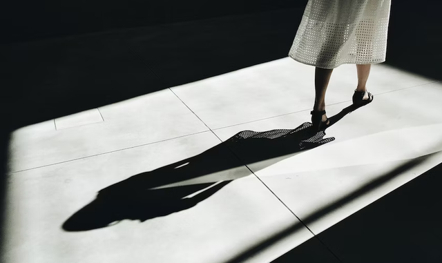 Ilustrasi Ciri-ciri Khodam Aktif. Sumber: Unsplash/Martino Pietropolu