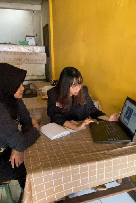 Sumber: potret ini diambil pada saat pemberian materi sistem informasi akuntansi kepada karyawan warung ayam bakar ngelo 10.
