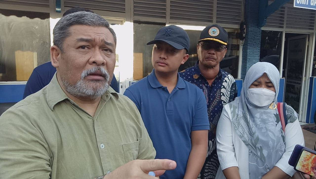 Putra Mahkota PB XIII Keraton Surakarta, Purbowo menyepakati damai dengan orang tua korban tabrak lari di Mapolresta Surakarta, Jumat (11/8). Foto: Dok. Istimewa