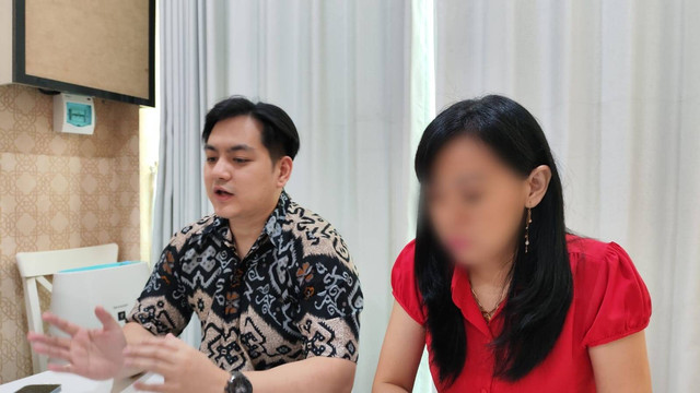 RI, korban pelecehan seksual ketua RW di Pluit.  Foto: Jonathan Devin/kumparan