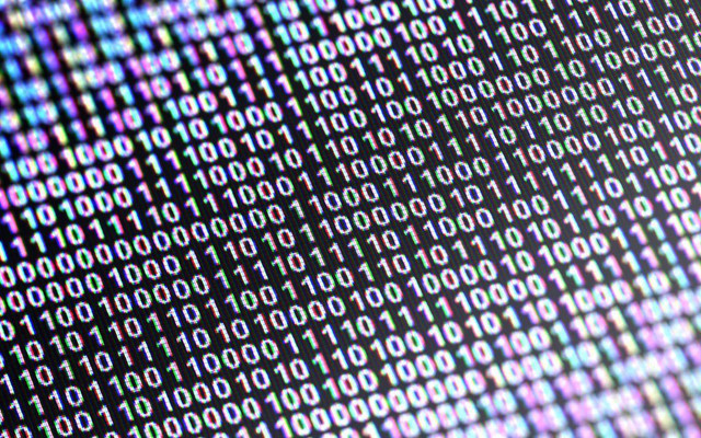Ilustrasi bilangan biner dalam pemograman sumber: Shutterstock