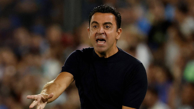 Xavi Hernandez saat laga Getafe vs Barcelona dalam pekan perdana Liga Spanyol 2023/24 di Coliseum Alfonso Perez, Senin (14/8) dini hari WIB. Foto: JAVIER SORIANO / AFP