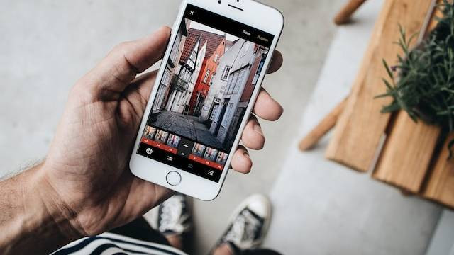 Cara Mencerahkan Foto, Foto: Le Buzz Studio /Unsplash