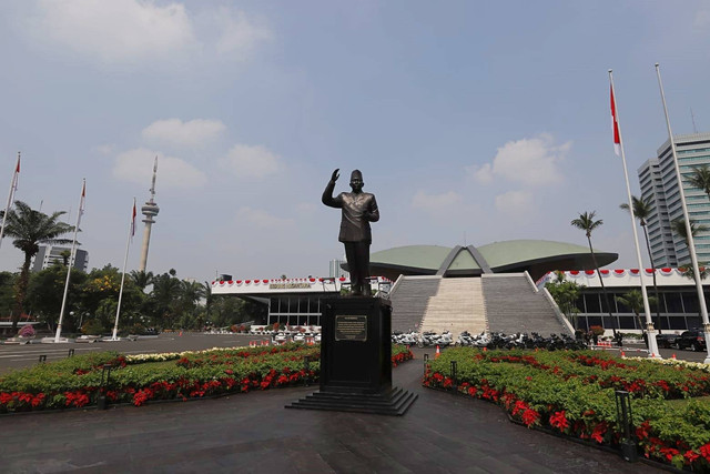 Suasana di kawasan Parlemen RI selama Sidang Tahunan MPR dan Sidang Bersama DPR-DPD Tahun 2023 di Gedung Nusantara, Kompleks Parlemen, Senayan, Jakarta, Rabu (16/8/2023). Foto: Jamal Ramadhan/kumparan