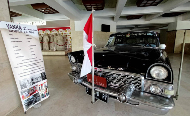 Limousine Yanka, salah satu kendaraan dinas Bung Karno. Foto-foto: Masruroh/Basra