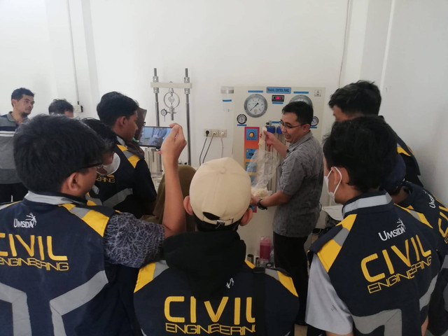 Pengenalan Alat Laboratorium Teknik Sipil UMSIDA