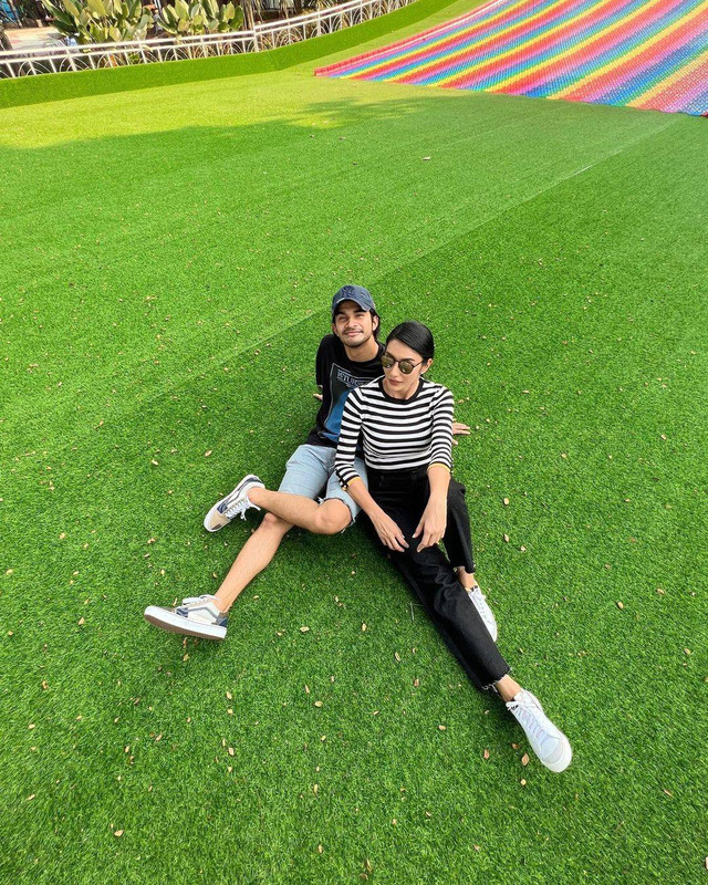 Tyas Mirasih dan Tengku Tezi. Foto: Instagram/@tyasmirasih